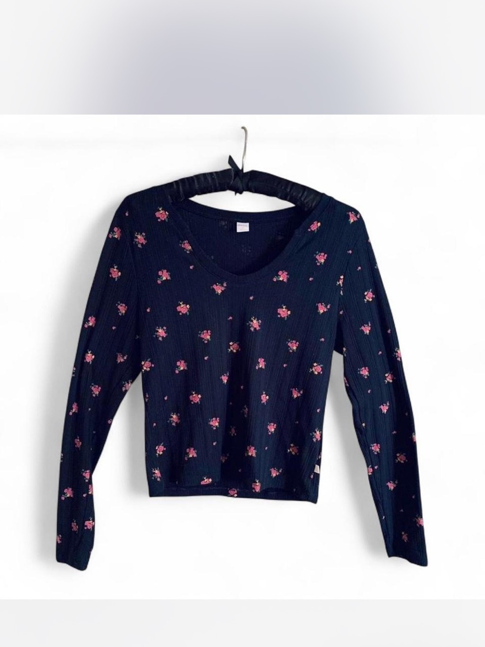 Only Blue Ribbed Long Sleeve Crop Top with Pink Floral Print size S